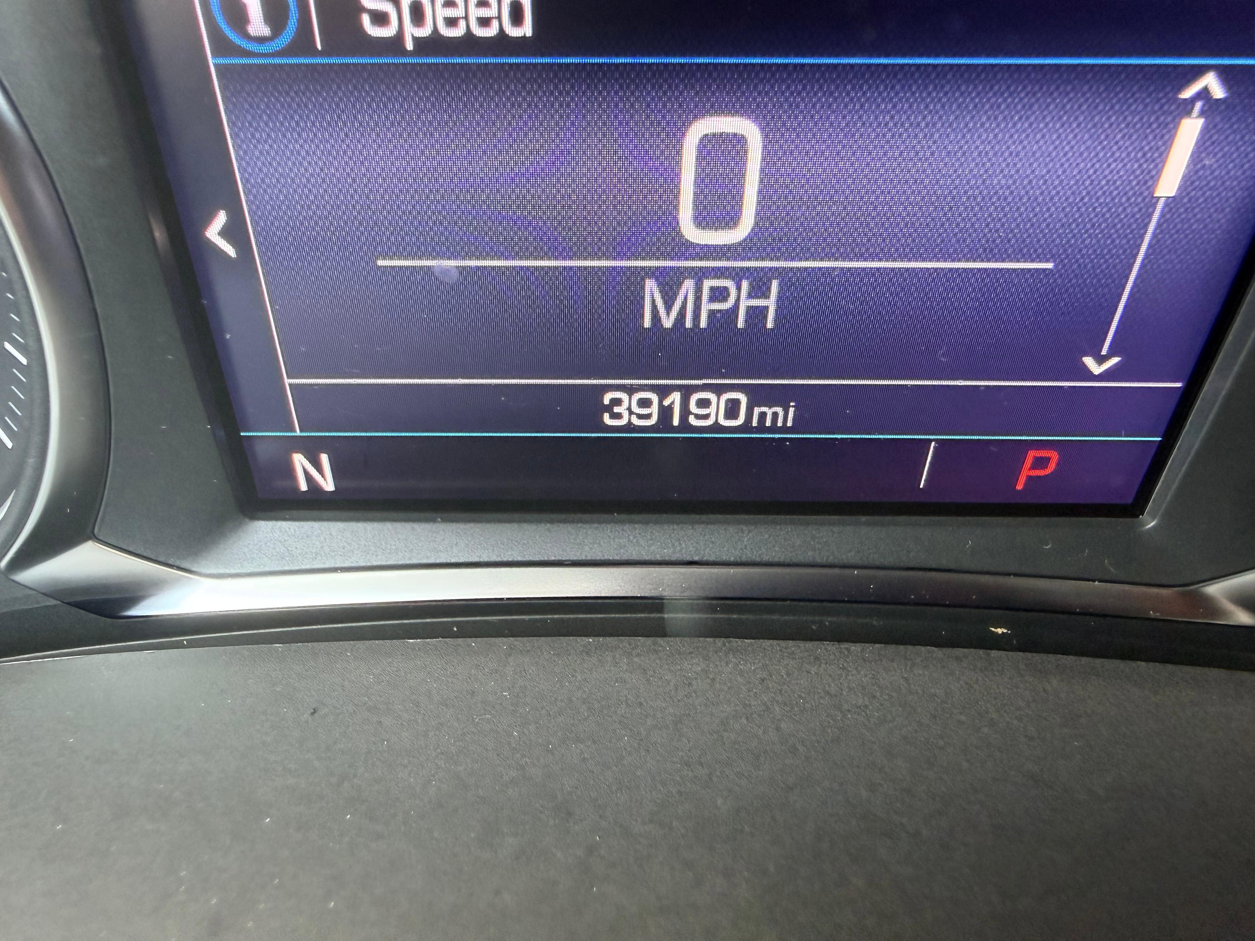 Used 2023 GMC Terrain SLE image 28