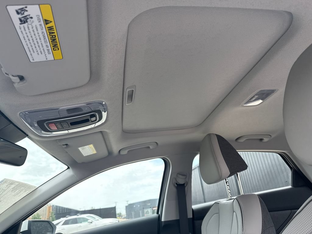 New 2026 Hyundai Elantra Limited FWD image 28