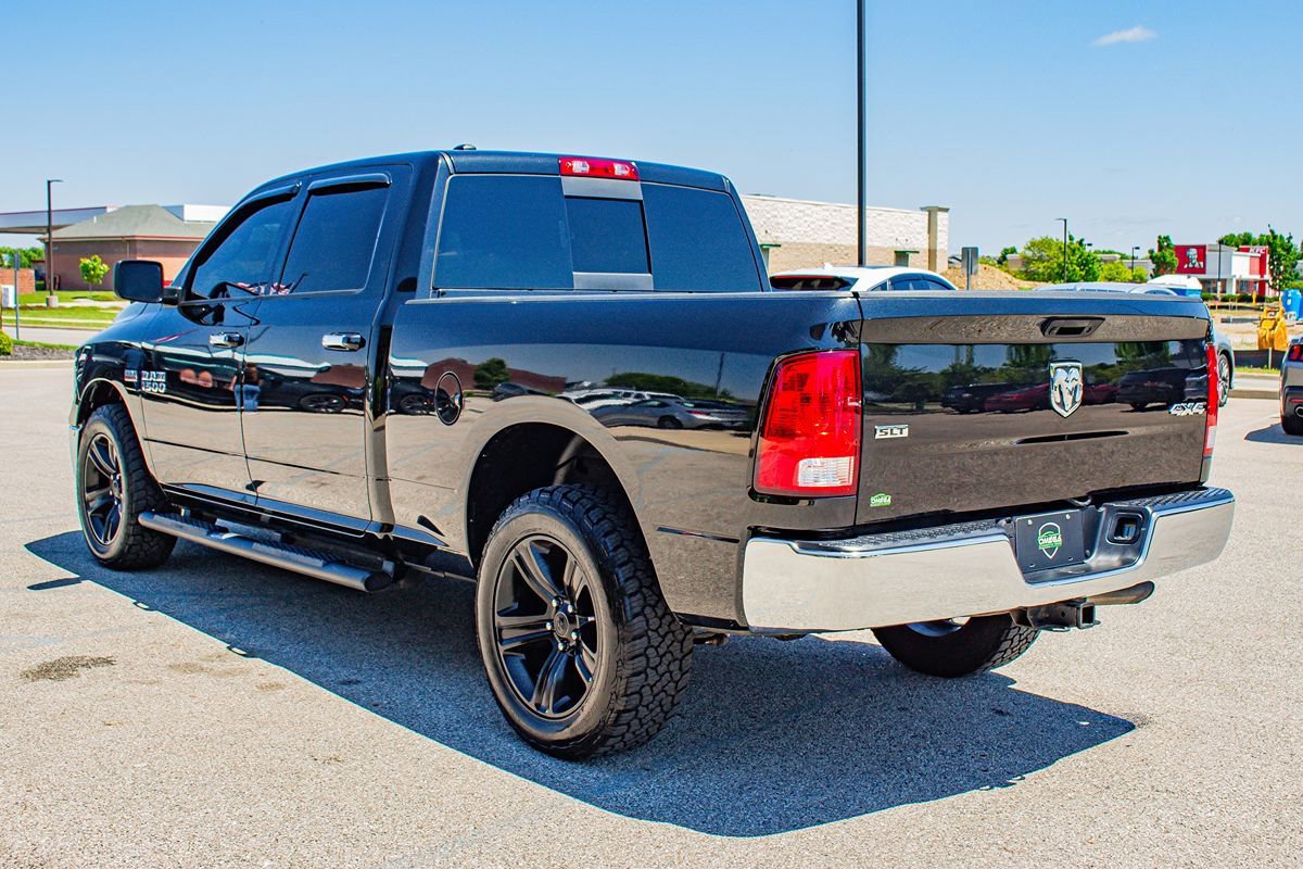 Used 2018 RAM 1500 Classic SLT AWD/4WD image 7