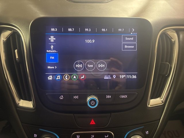 Used 2020 Chevrolet Malibu Premier image 34