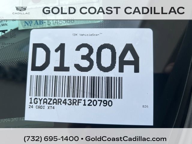 Used 2024 Cadillac XT4 Luxury w/ Cold Weather Package FWD image 25