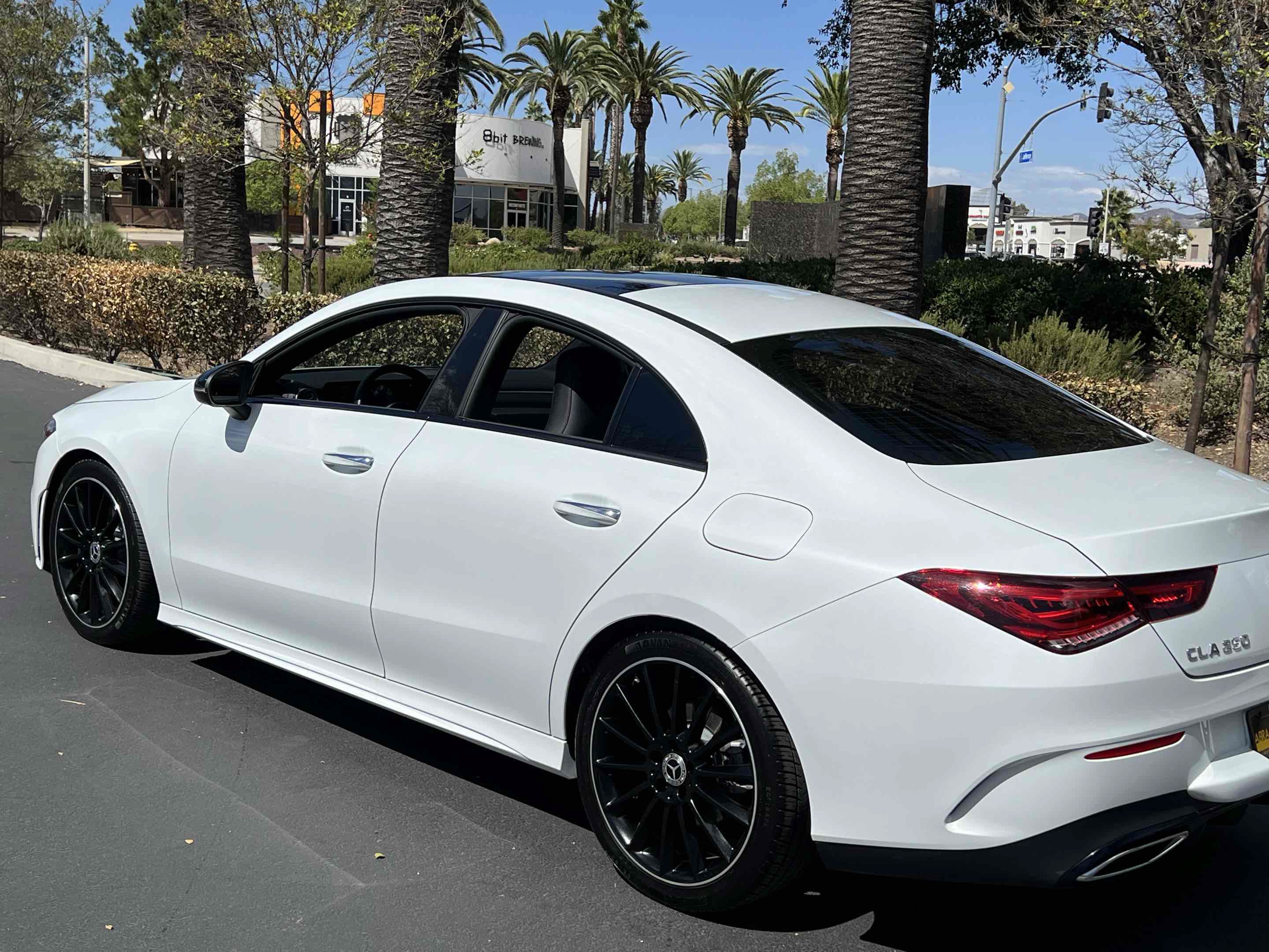 Used 2023 Mercedes-Benz CLA 250 image 21