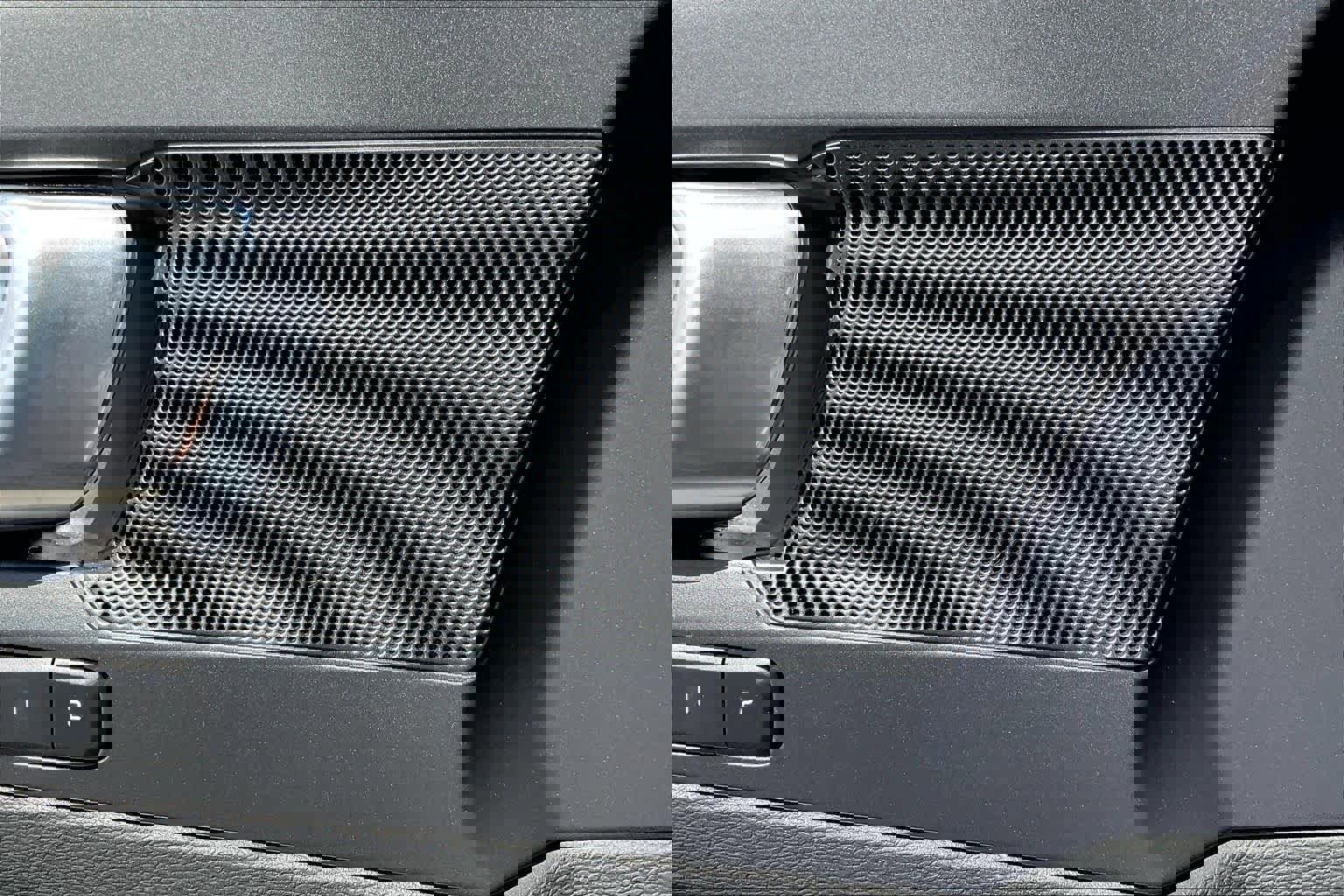 Used 2023 Volvo XC40 B5 Core w/ Convenience Package image 35