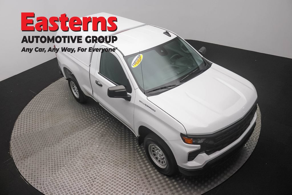 Used 2023 Chevrolet Silverado 1500 W/T RWD image 3