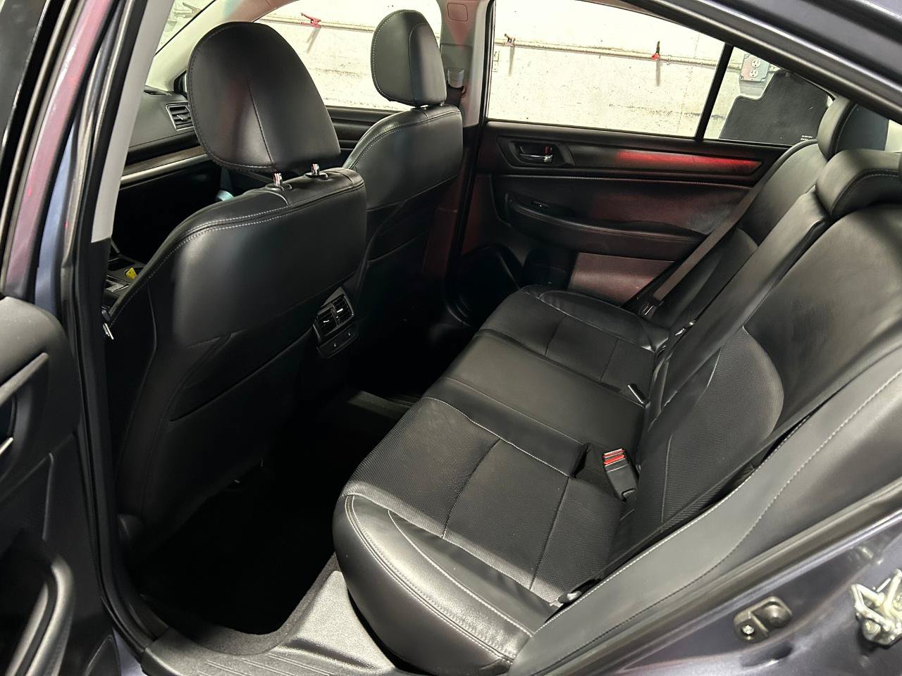 Used 2016 Subaru Legacy 2.5i Limited AWD/4WD image 14
