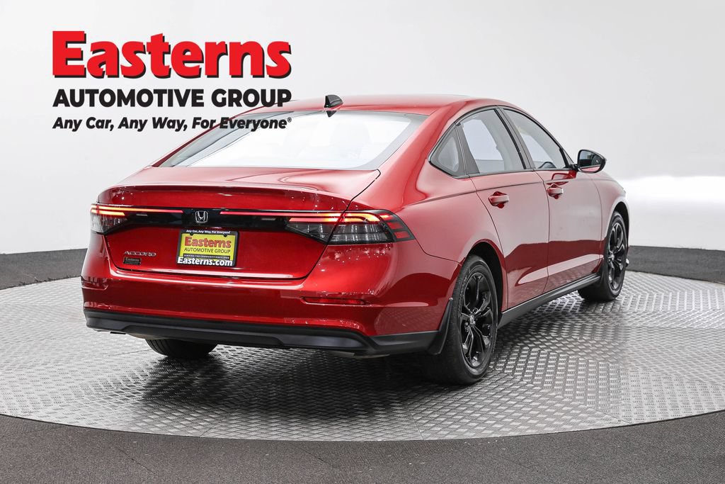 Used 2025 Honda Accord SE image 7