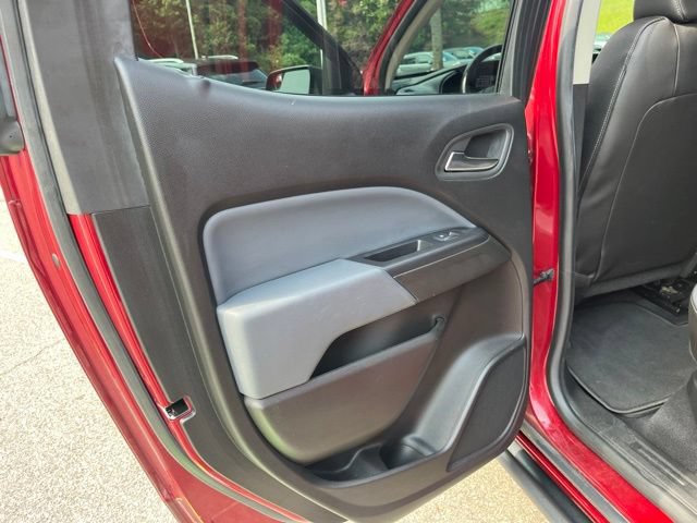Used 2019 Chevrolet Colorado Z71 RWD image 10