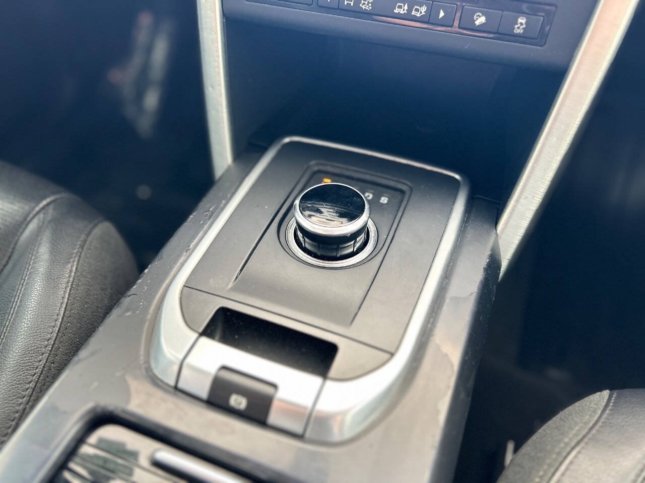 Used 2017 Land Rover Discovery Sport HSE AWD/4WD image 75