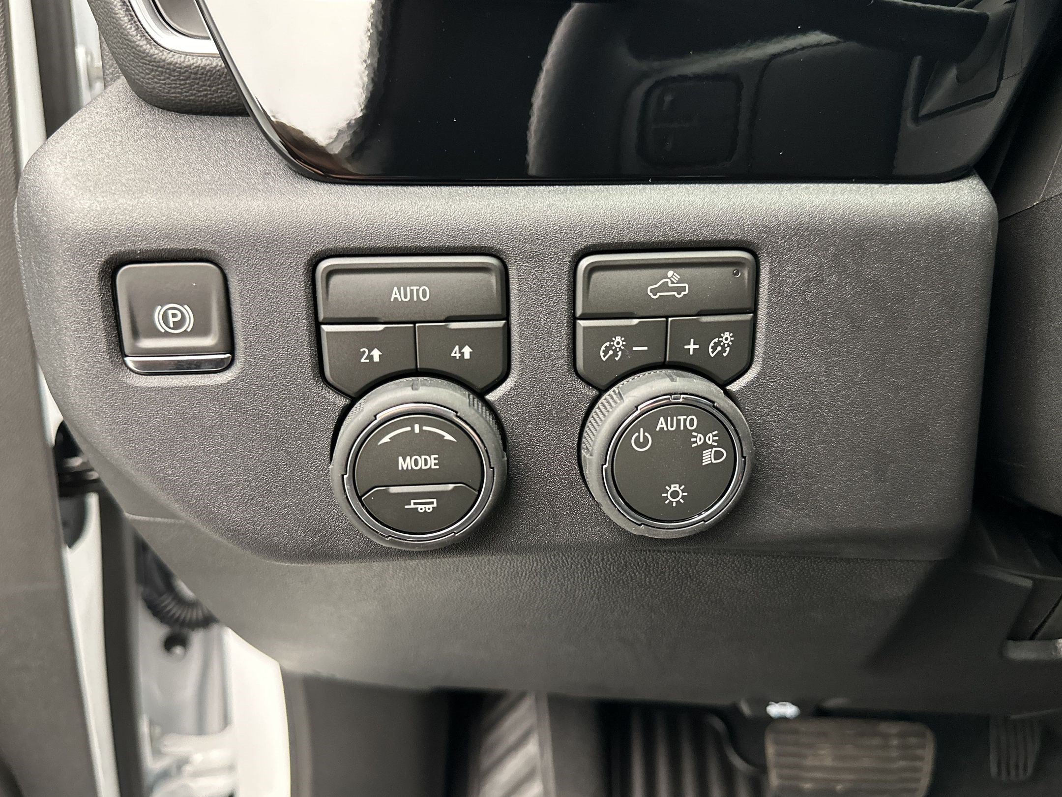 New 2026 Chevrolet Silverado 1500 LT AWD/4WD image 18
