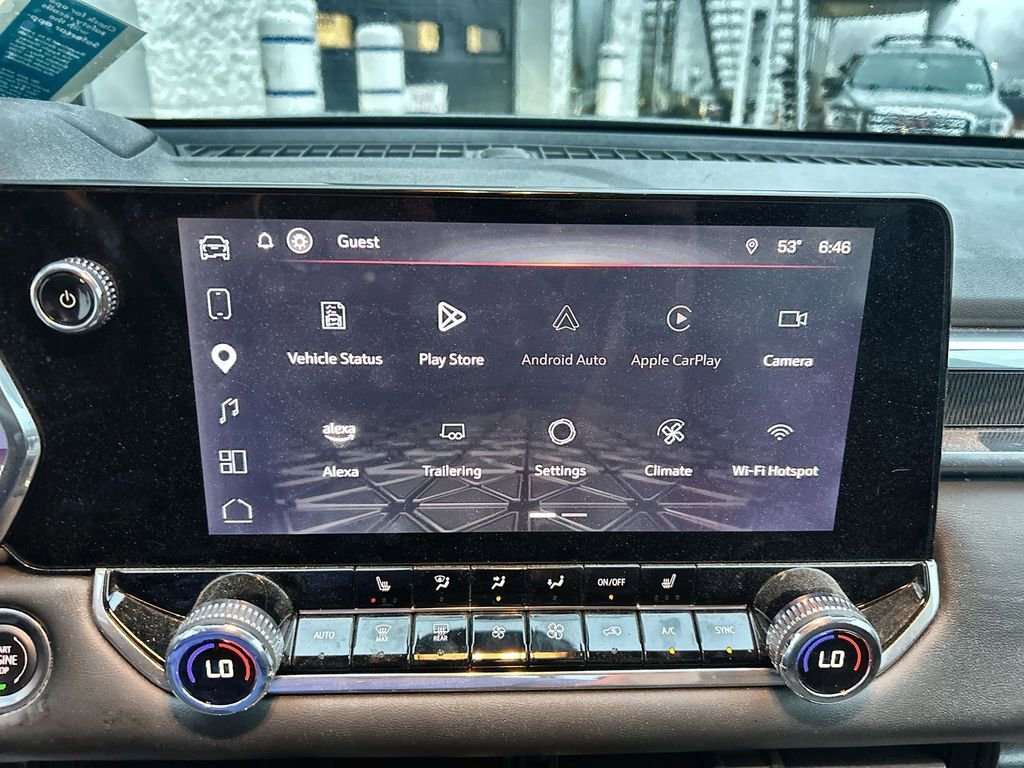 Used 2024 GMC Canyon Elevation w/ Elevation Premium Package image 13