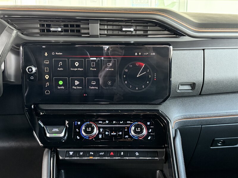 Used 2025 GMC Sierra 2500 AT4 AWD/4WD image 21