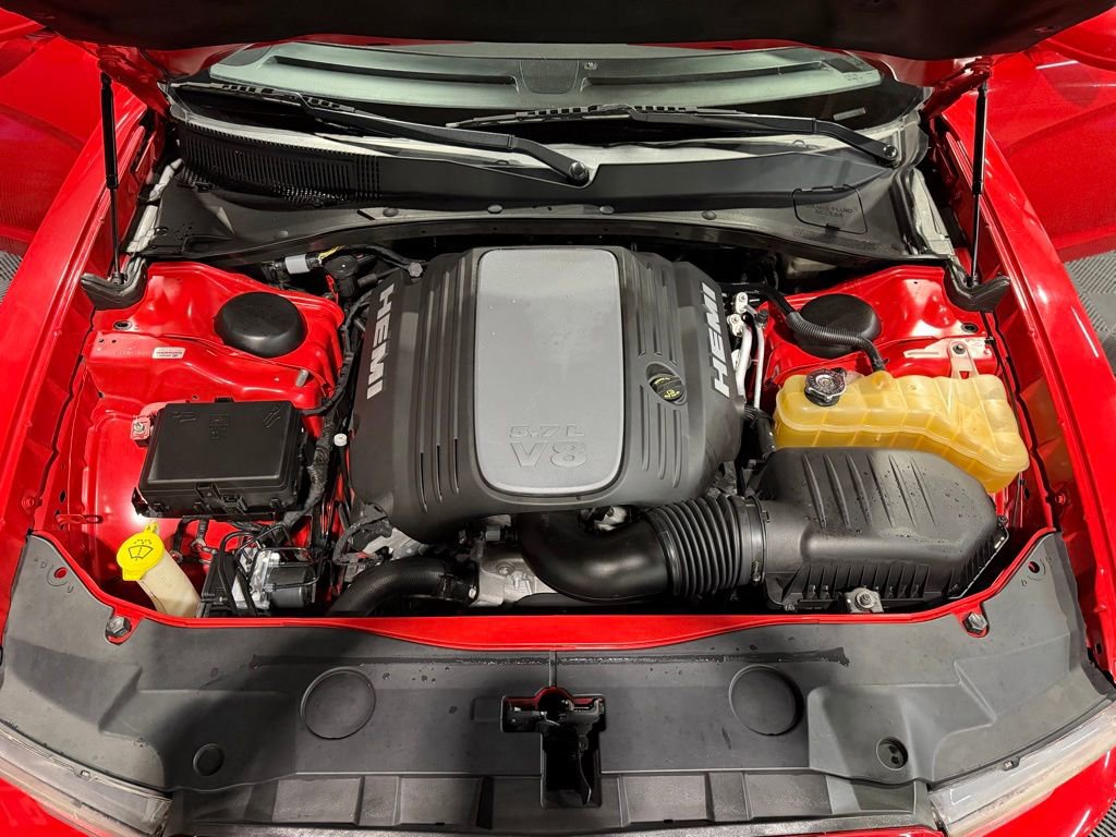 Used 2014 Dodge Charger R/T w/ Wheels & Tunes Group image 9