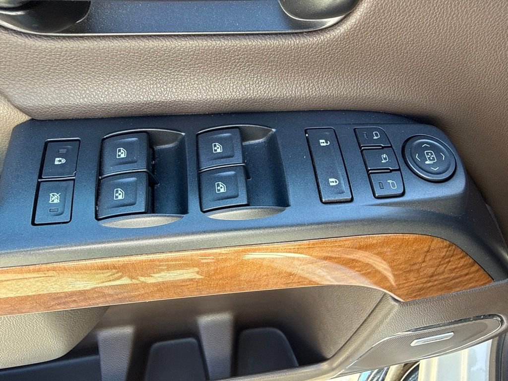 Used 2014 Chevrolet Silverado 1500 LTZ w/ LTZ Plus Package AWD/4WD image 26