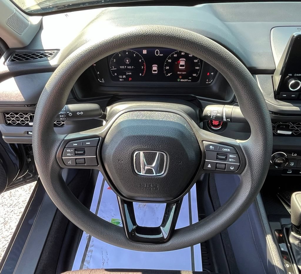 Used 2025 Honda Accord SE image 12