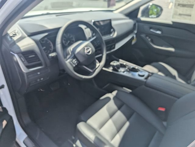 New 2026 Nissan Rogue Dark Armor AWD/4WD image 13