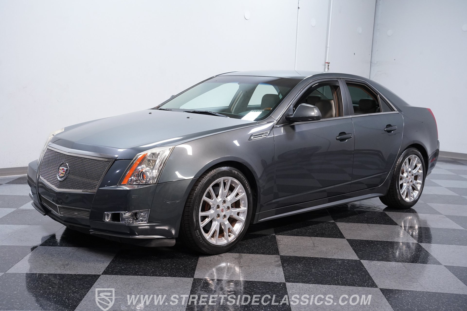 Used 2010 Cadillac CTS Performance w/ Performance Luxury Package RWD image 6