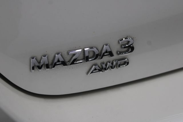 Used 2020 MAZDA MAZDA3 AWD Sedan w/ Select Package image 8