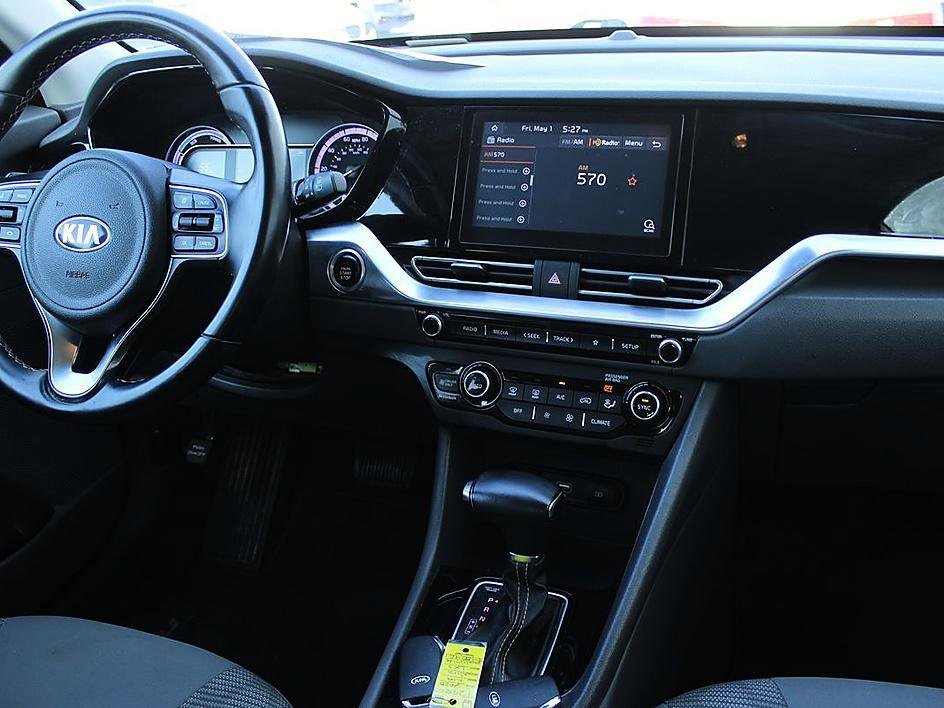 Used 2020 Kia Niro LXS FWD image 18