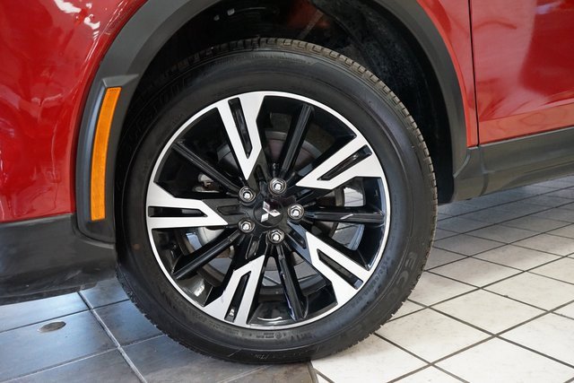 Used 2025 Mitsubishi Eclipse Cross SE image 53