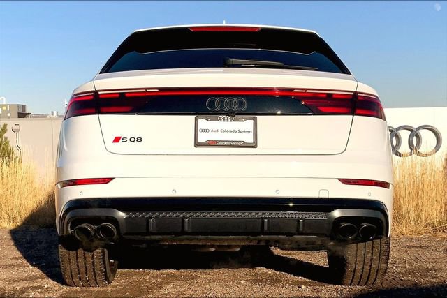 Used 2024 Audi SQ8 Premium Plus w/ Executive Package image 4