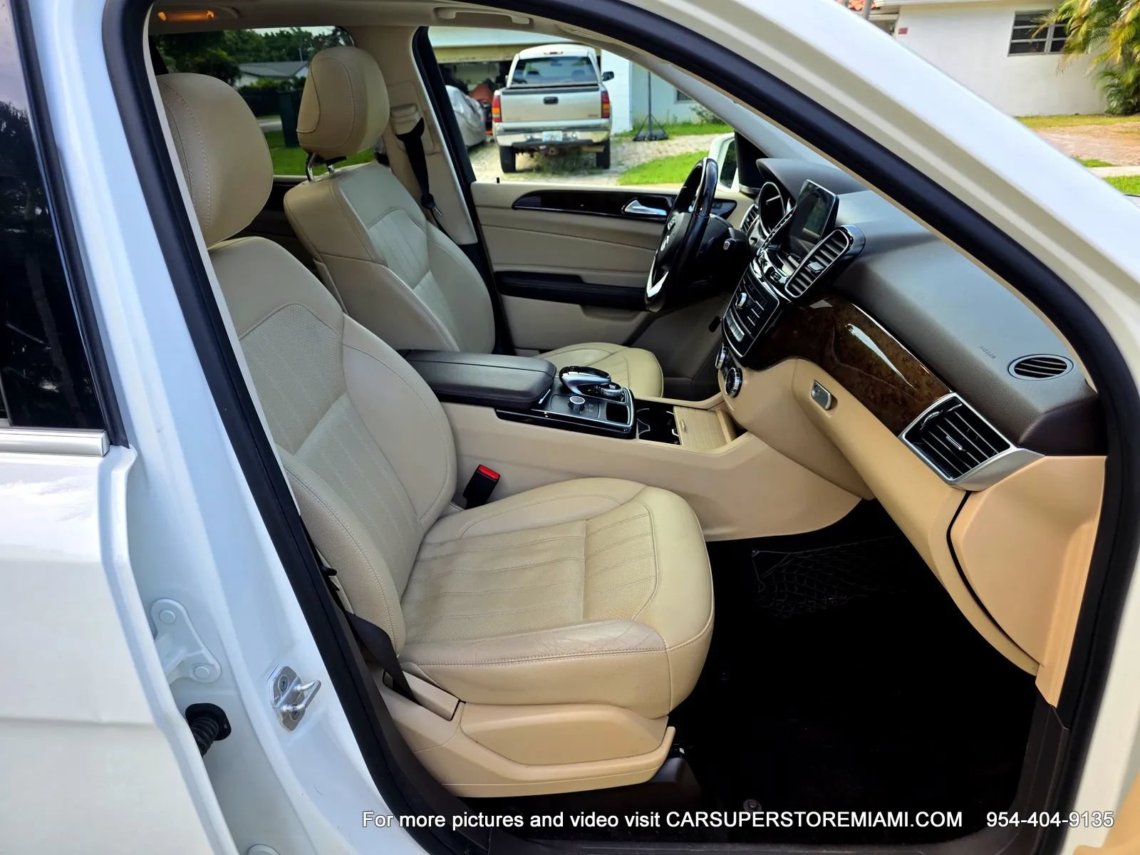 Used 2016 Mercedes-Benz GLE 350 w/ Premium Package image 9