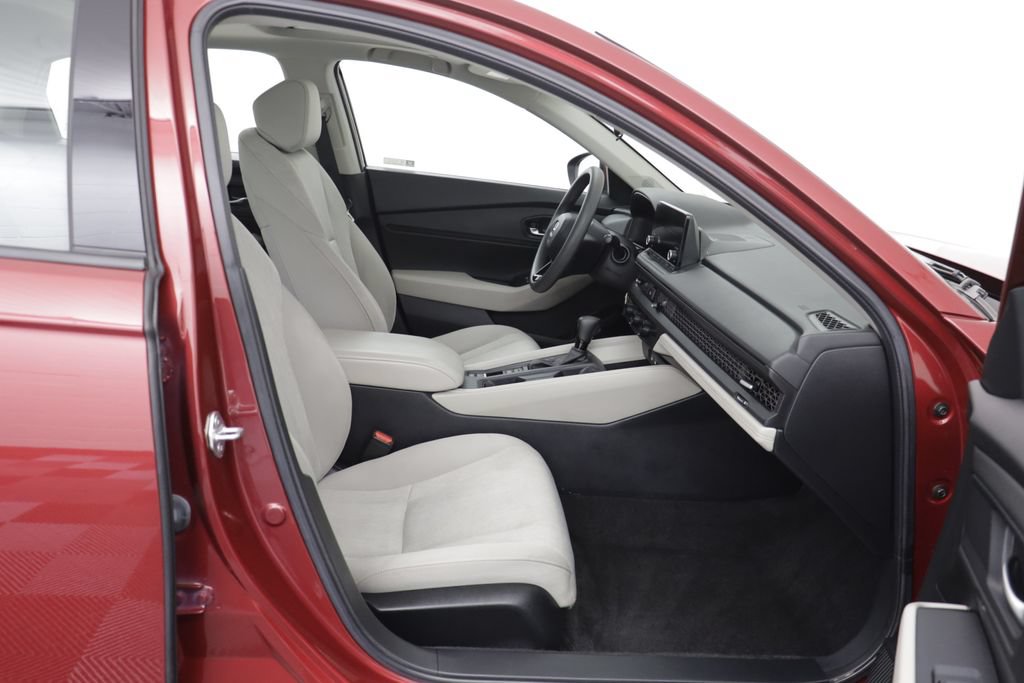 Used 2023 Honda Accord EX image 18
