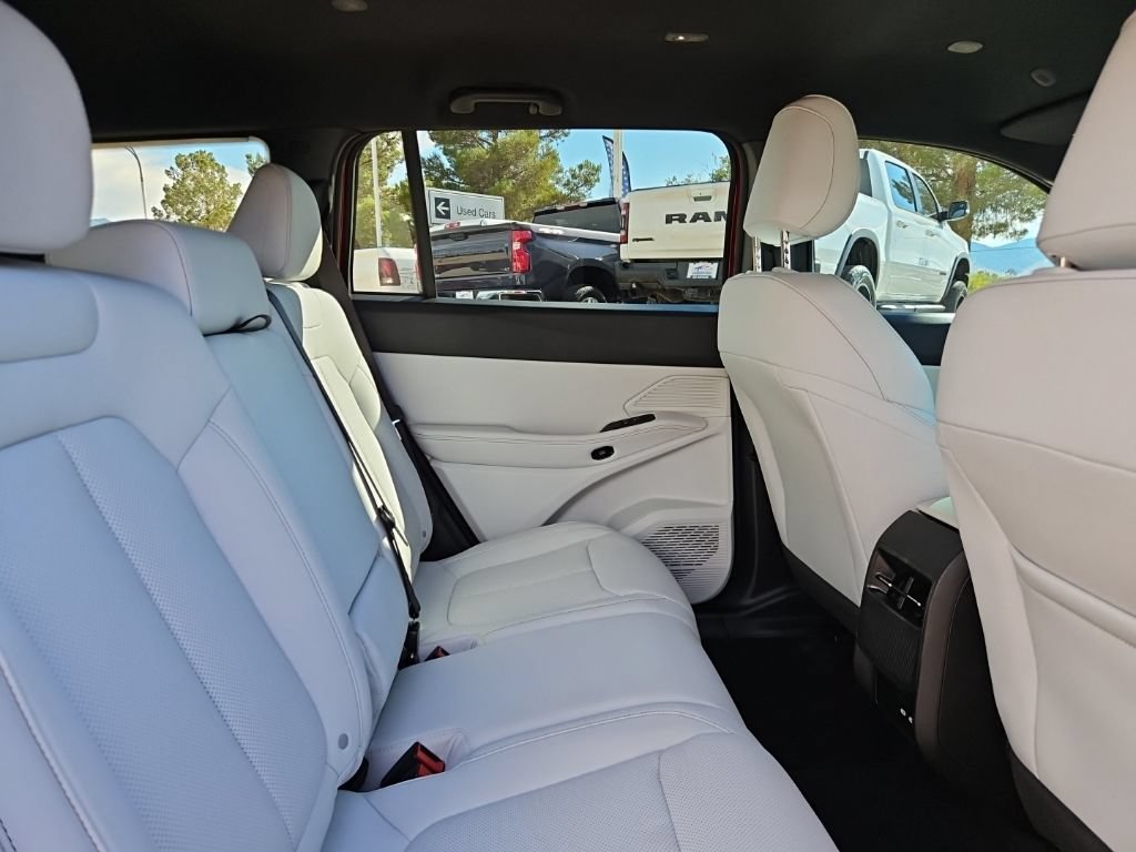 Used 2026 Jeep Cherokee Limited AWD/4WD image 26