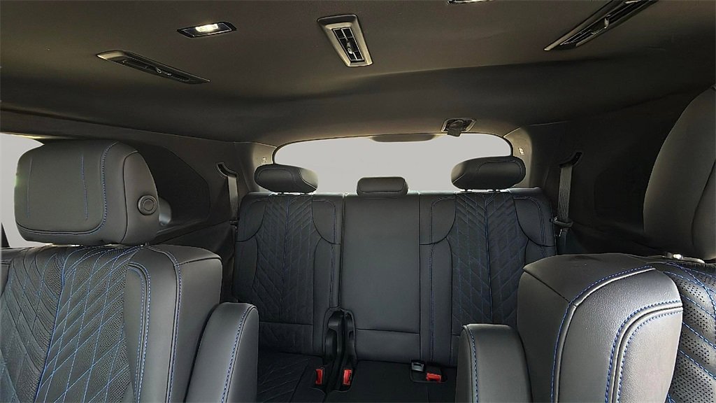 New 2025 Cadillac Escalade IQ Sport 1 w/ Smart Trailering package image 11