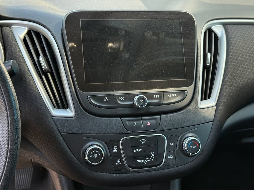 Used 2022 Chevrolet Malibu LS FWD image 7