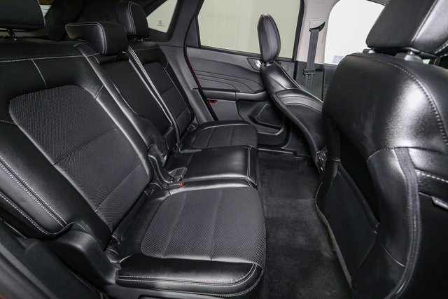 Used 2022 Ford Escape SEL w/ Technology Package image 19