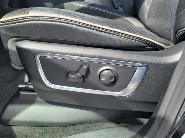 Used 2024 RAM 1500 Laramie RWD image 14
