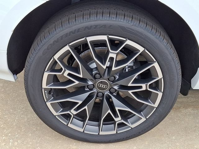 New 2026 Audi Q3 quattro 2.0T AWD/4WD image 5