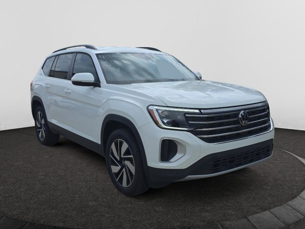 Used 2024 Volkswagen Atlas SE FWD image 7