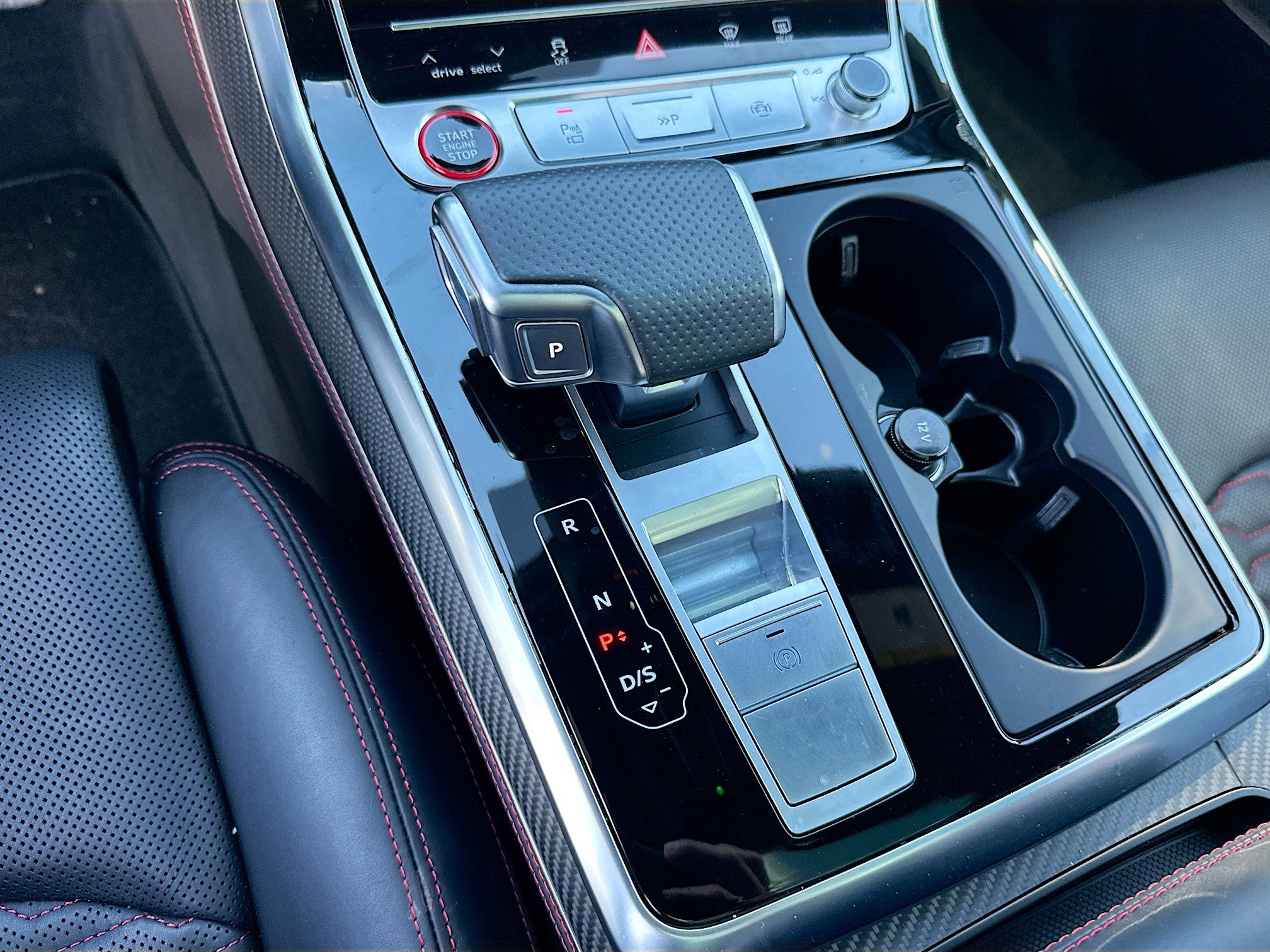 Used 2024 Audi RS Q8 image 17