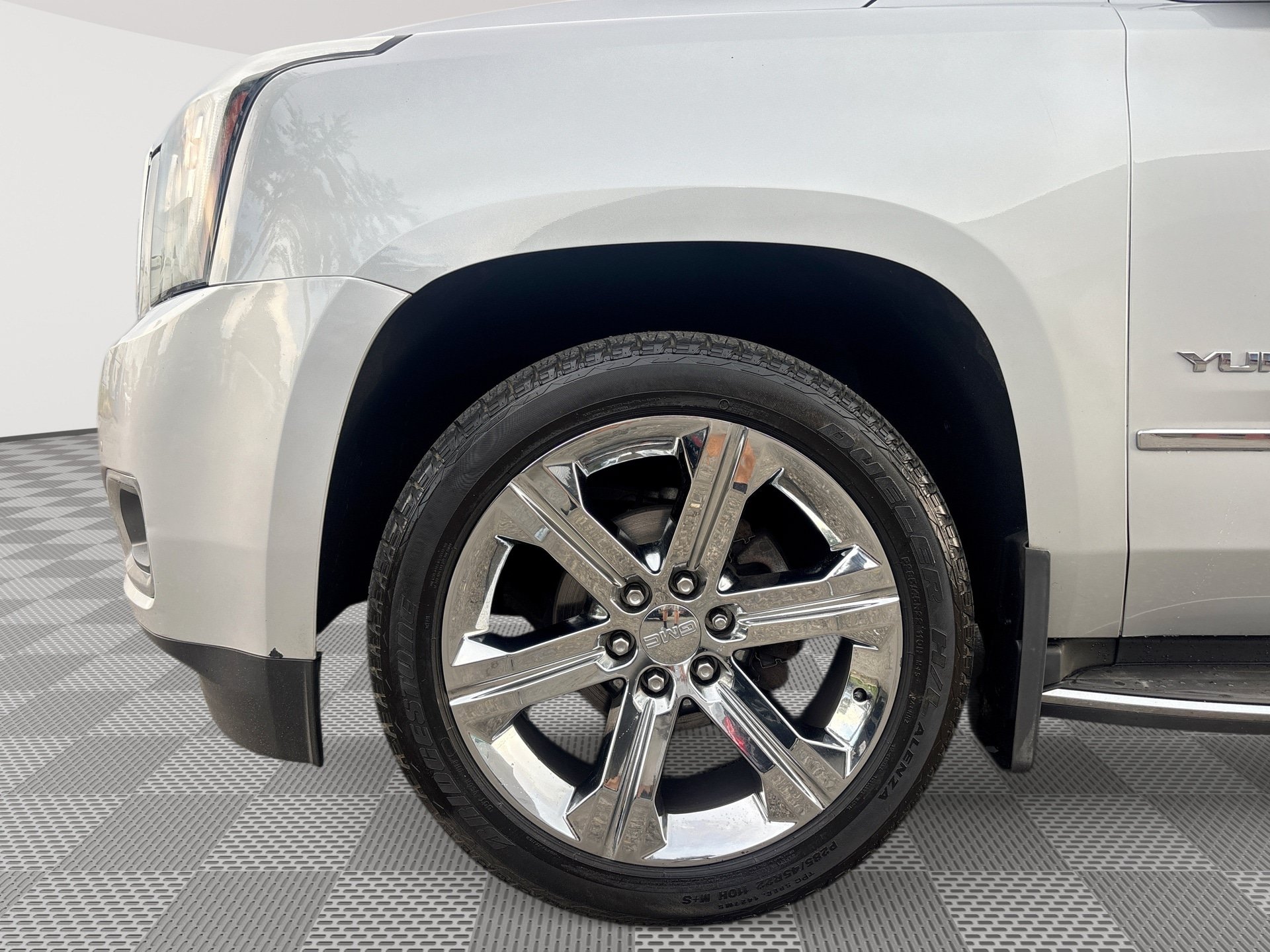 Used 2015 GMC Yukon SLT w/ Open Road Package AWD/4WD image 19
