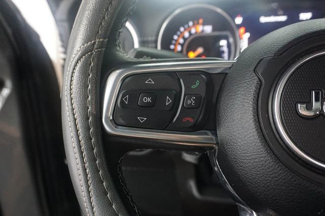 Used 2021 Jeep Gladiator Overland w/ Popular Equipment Package AWD/4WD image 18