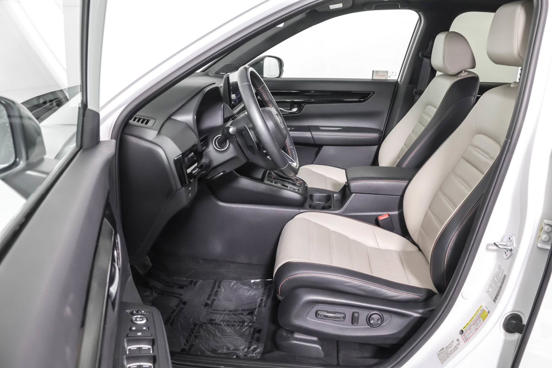 Used 2023 Honda CR-V Sport Touring image 6