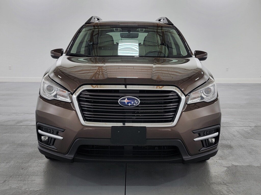 Used 2019 Subaru Ascent Limited w/ Popular Package #3 AWD/4WD image 3
