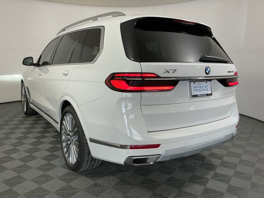 New 2026 BMW X7 xDrive40i w/ Executive Package AWD/4WD image 7