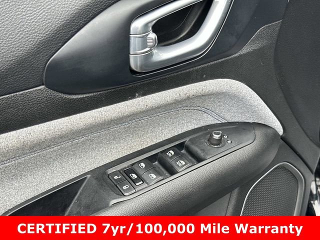 Certified 2022 Jeep Compass Latitude AWD/4WD image 17
