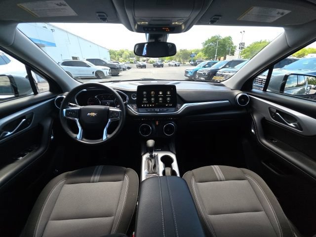 Used 2024 Chevrolet Blazer LT w/ Convenience Package AWD/4WD image 14