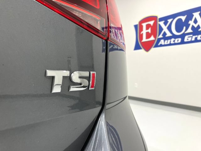 Used 2015 Volkswagen Golf S FWD image 27