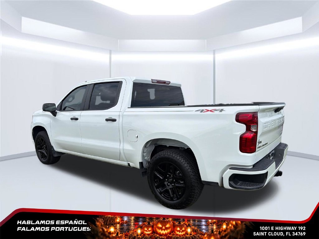 Used 2024 Chevrolet Silverado 1500 Custom AWD/4WD image 3