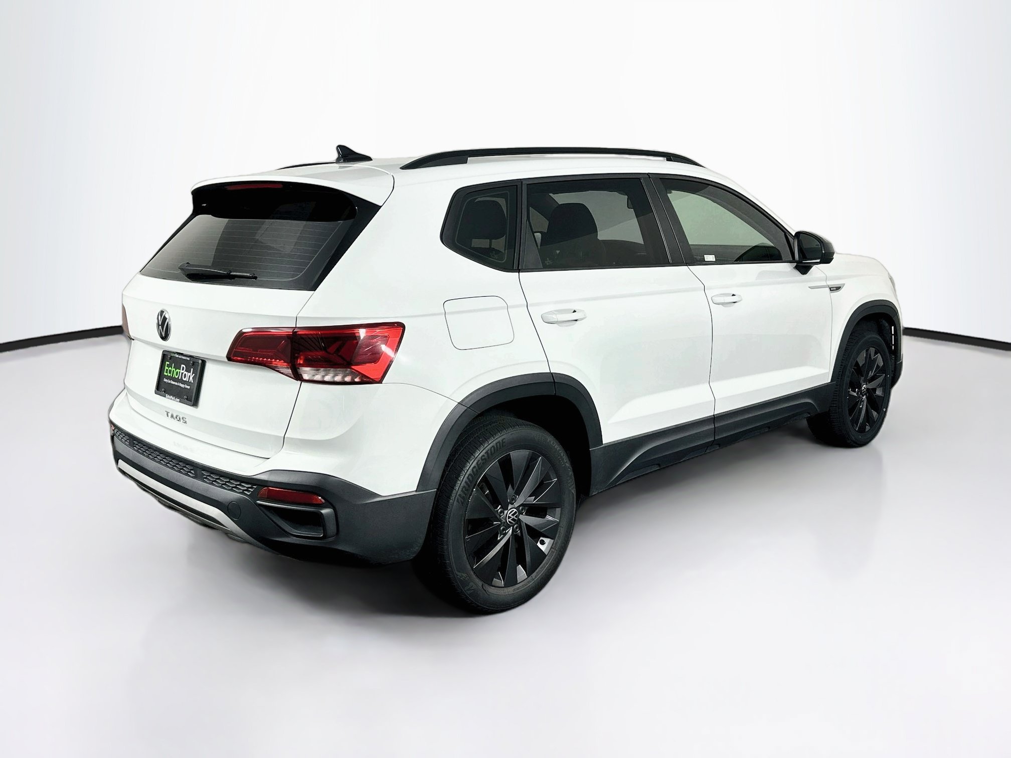 Used 2022 Volkswagen Taos S FWD image 9