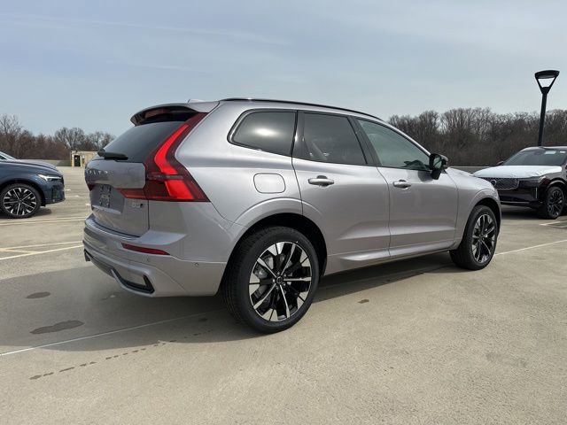 New 2026 Volvo XC60 B5 Plus w/ Protection Package Premier image 7