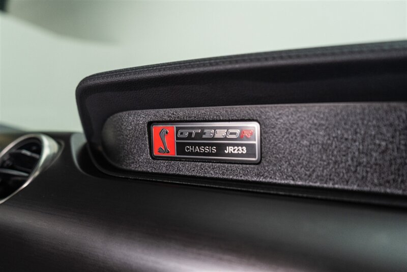 Used 2018 Ford Mustang Shelby GT350R w/ GT350R Equipment Group 920A RWD image 68