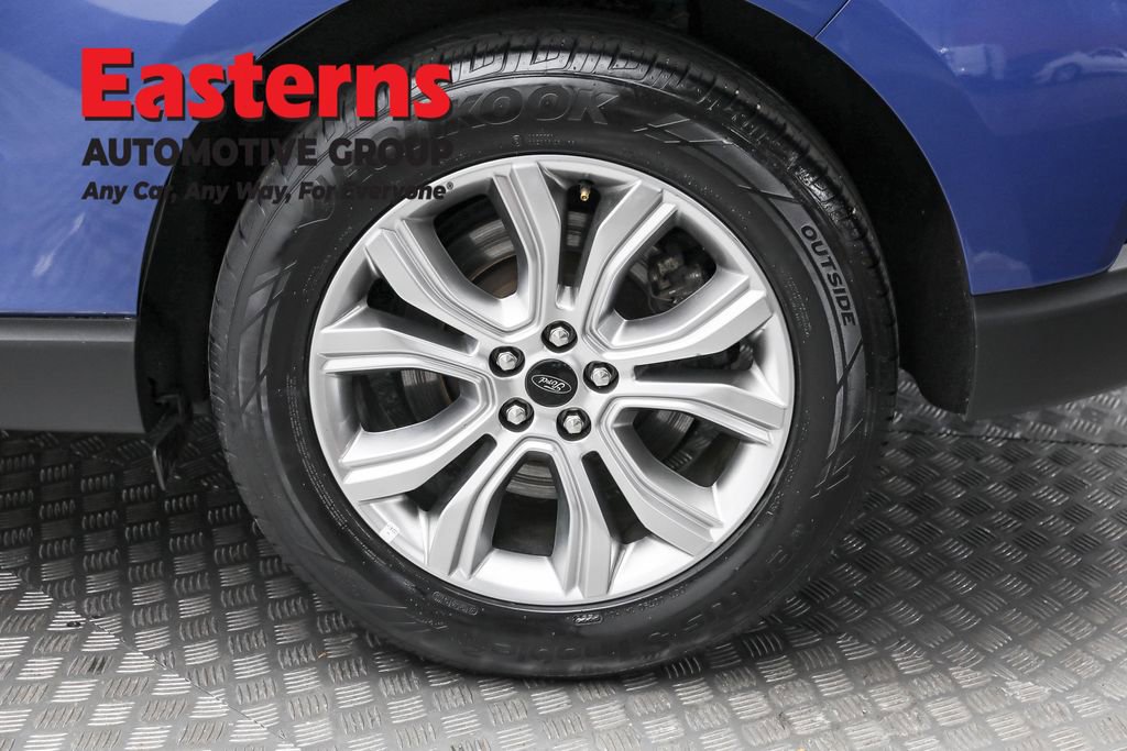 Used 2024 Ford Edge Titanium AWD/4WD image 8
