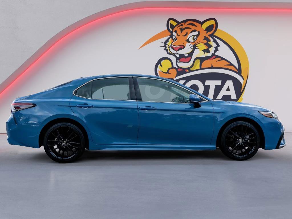 Used 2024 Toyota Camry XSE image 4