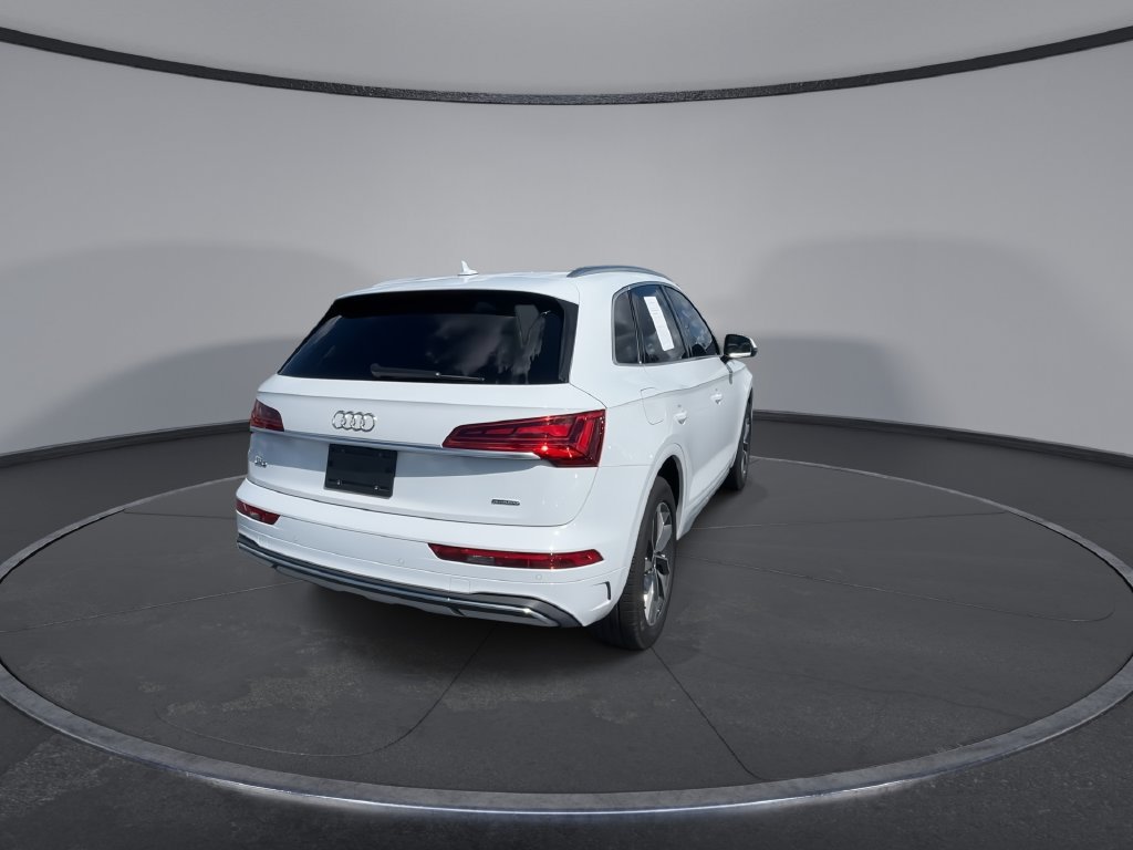 Used 2021 Audi Q5 2.0T Premium w/ Convenience Package AWD/4WD image 8