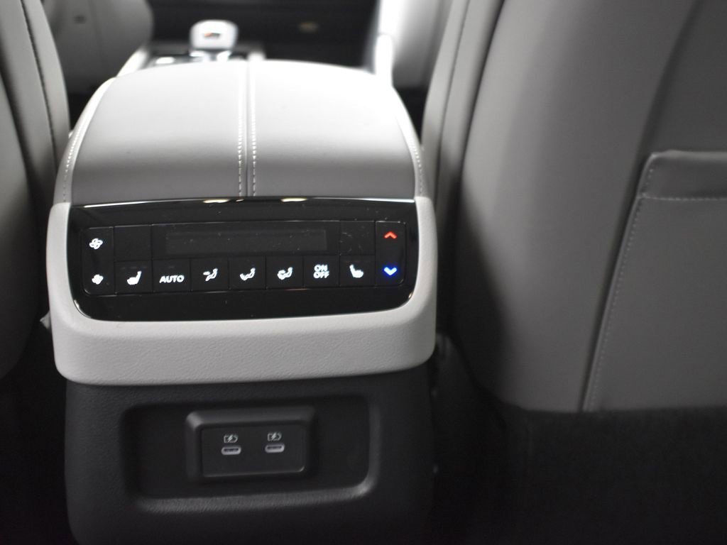New 2026 INFINITI QX60 Luxe w/ Cargo Package image 16